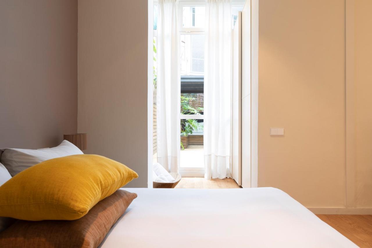 Destinationbcn Universitat Apartments Barcelona Ngoại thất bức ảnh